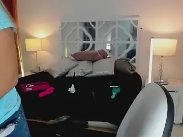 Stripchat Private Sex Chat of MikaelaStone