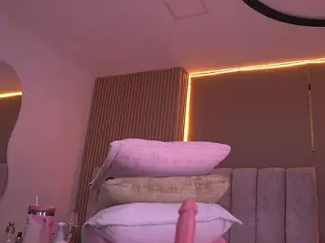 Stripchat Live Sex Cam of violeta_aroca