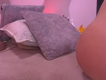 Stripchat Live Sex of violeta_aroca