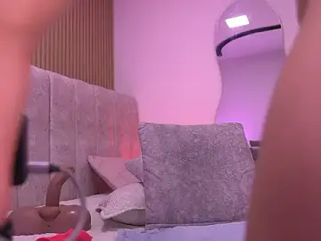 Stripchat Free Porn Cam of violeta_aroca