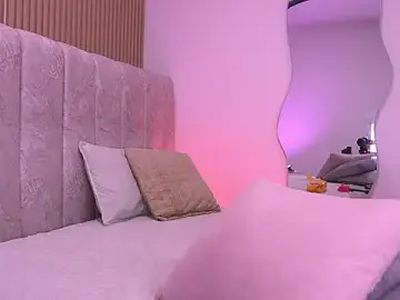 Stripchat Adult Webcam of violeta_aroca