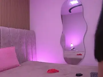 Stripchat Adult Webcams of violeta_aroca