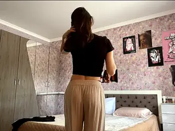 Stripchat Free Porn Cam of SakuraNaskios