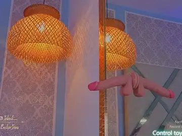 Stripchat Free Porn Cam of oceane_becker