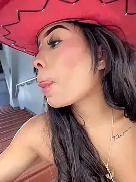 Stripchat Adult Webcams of MystiqueXXX