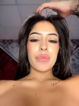 Stripchat Free Porn Cam of MystiqueXXX