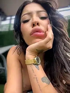 Stripchat Best live sex cam show of MystiqueXXX