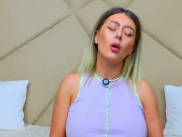 Stripchat Live Porn of ChloeFrost