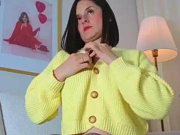 Stripchat Nude Webcam of Alice_milf_