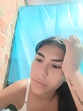 Stripchat Watch Live Sex Cams of triana-hot18