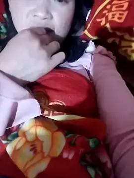 Stripchat Live Sex of Tiyir597