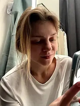 Stripchat Watch Live Sex Cams of ValenciaShock