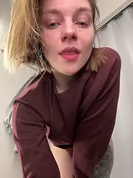 Stripchat Watch Live Sex Cams of ValenciaShock