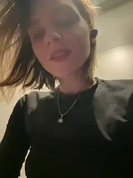Stripchat Watch Live Sex Cams of ValenciaShock