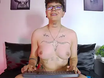 Stripchat Live Porn of alex_noa