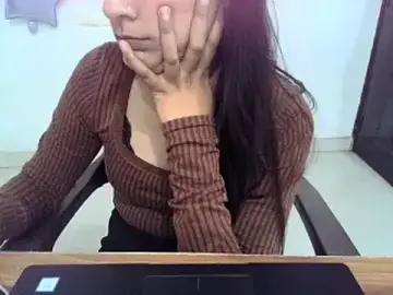 Stripchat Adult Video Chat of DOLL_CUTY