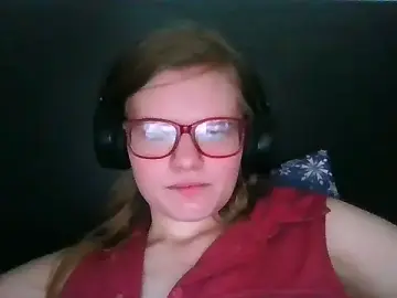 Stripchat Live Sex Cam of Moonolighta