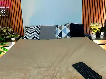 Stripchat Live Sex Cam of MiaBecky