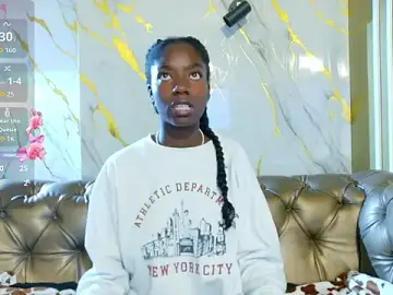 Stripchat Free Live Porn of katia_green1