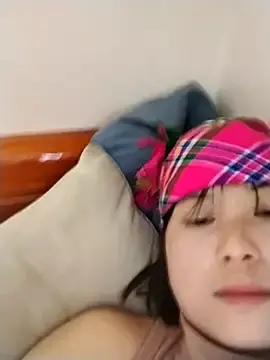 Stripchat Sex Cam of linda_bae00