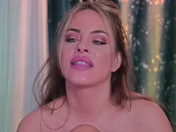 Stripchat Best Webcam of RoseEvann