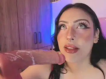 Stripchat Nude Webcam of ashlynnlowe_
