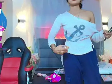 Stripchat Watch Live Sex Cams of Aurora_Gatty