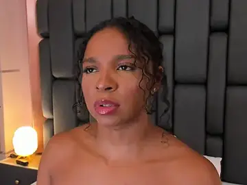 Stripchat Nude Webcam of LisaMendez