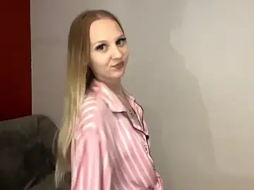Stripchat Sex Cam of AilenePewo