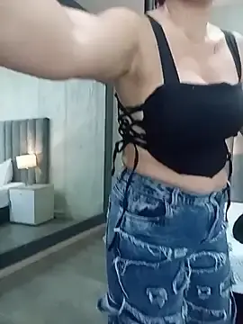 Stripchat Live Sex Cam of Madisson_Smiths