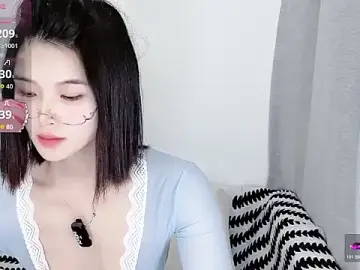 Stripchat Free Porn Cam of T-TeaR