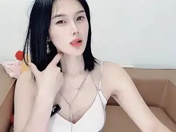 Stripchat Sex Cam of T-TeaR