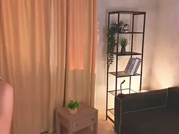 Stripchat Free Porn Cam of UmbraElyon