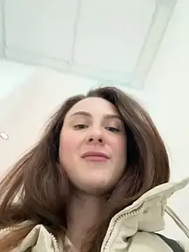 Stripchat Sex Cam of Dina_Tease