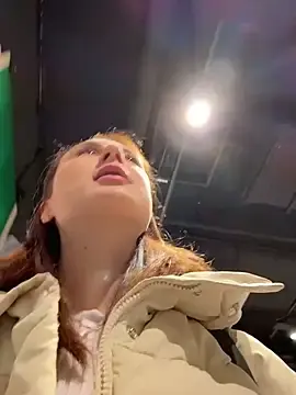 Stripchat Nude Webcam of Dina_Tease