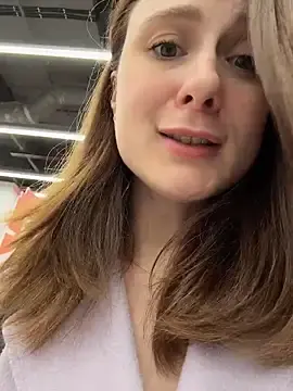 Stripchat Live Sex Cam of Dina_Tease