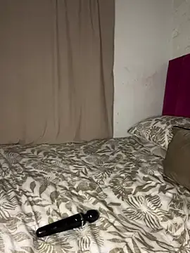 Stripchat Watch Live Sex Cams of QUEEN_NOBUHLE_FEMDOM_777