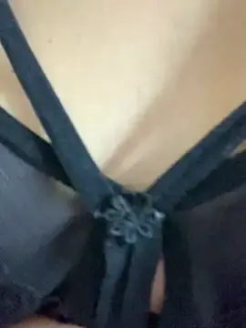 Stripchat Free Porn Cam of Kavitabhabhi9999