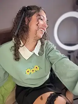 Stripchat Best live sex cam show of Shara_dreams