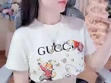 Stripchat Watch Live Sex Cams of Agnelynn