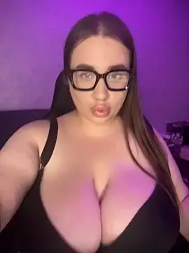 Stripchat Free Porn Cam of GabiBoobs