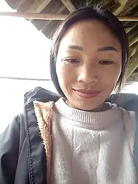 Stripchat Live Sex Cam of lucybaby00