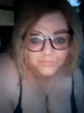Stripchat Live Sex Cam of ducicsajsziii