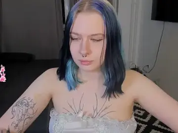 Stripchat Free Porn Cam of tender_kiitty