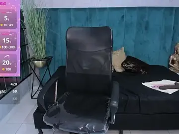 Stripchat Free Porn Cam of meliboobs_