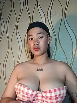 Stripchat Sex Cam of morena_joy69
