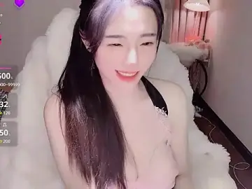 Stripchat Live Sex Cam of Mimi_666