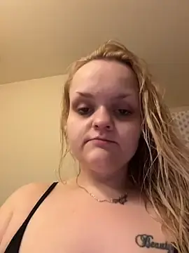 Stripchat Sex Cam of DaddysLakieBaby