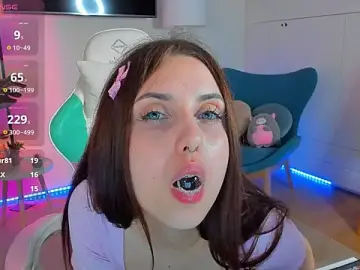 Stripchat Private Sex Chat of Kira_Moonnn