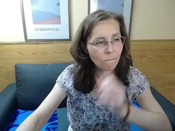 Stripchat Live Sex Cam of DaisyEdit